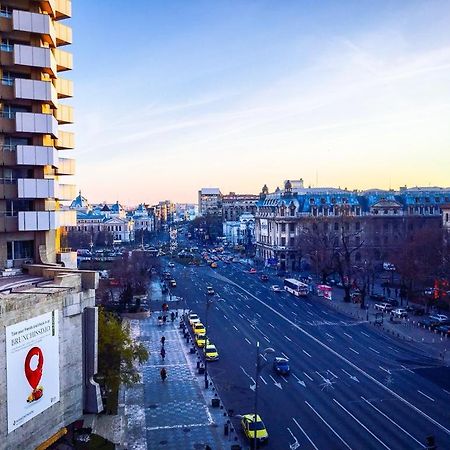 Central Studio Across From Intercontinental Бухарест Екстер'єр фото